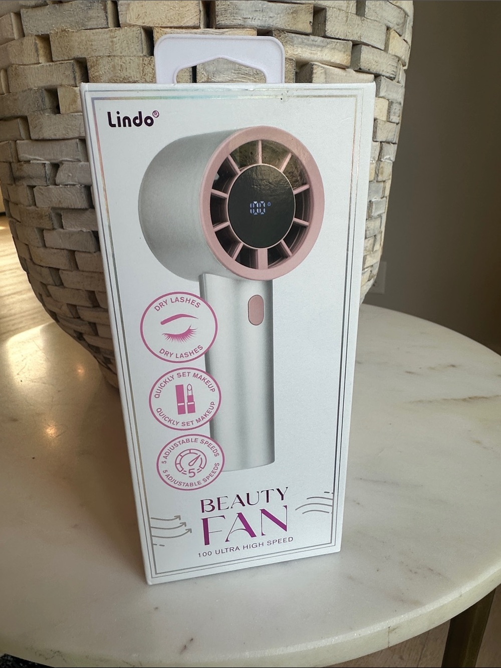 Beauty Fan - Pink and White Lash Dryer